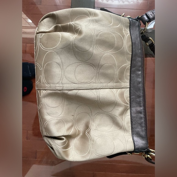 Coach Mia Signature C Shoulder Bag 15760 Gold Bronze Purse used condition - Picture 5 of 10